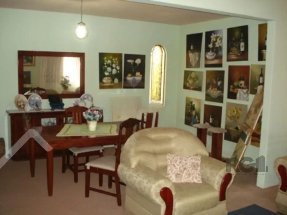 Casa, 3 quartos, 262 m² - Foto 1