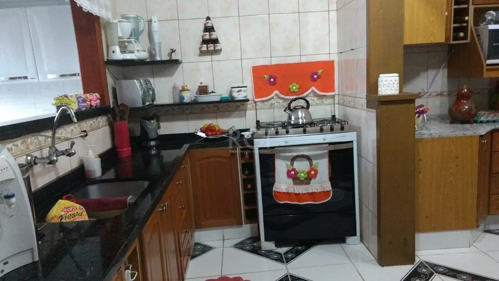 Casa, 3 quartos, 239 m² - Foto 1
