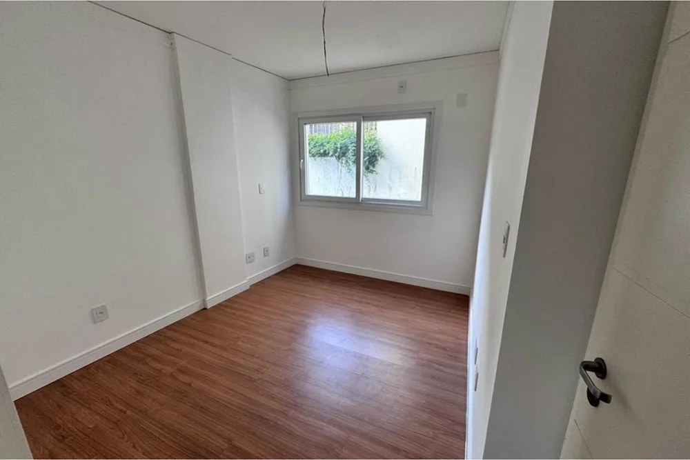 Apartamento, 2 quartos, 75 m² - Foto 1