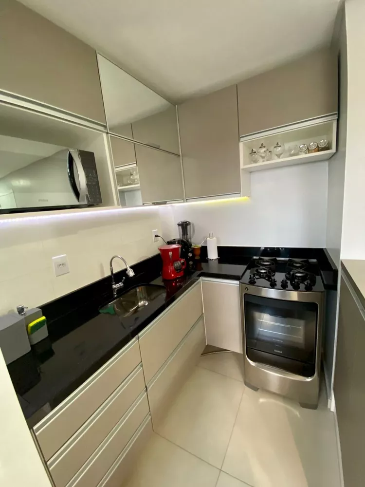 Apartamento à venda com 2 quartos, 58m² - Foto 4