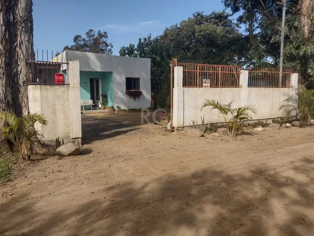 Casa à venda com 2 quartos, 201m² - Foto 2