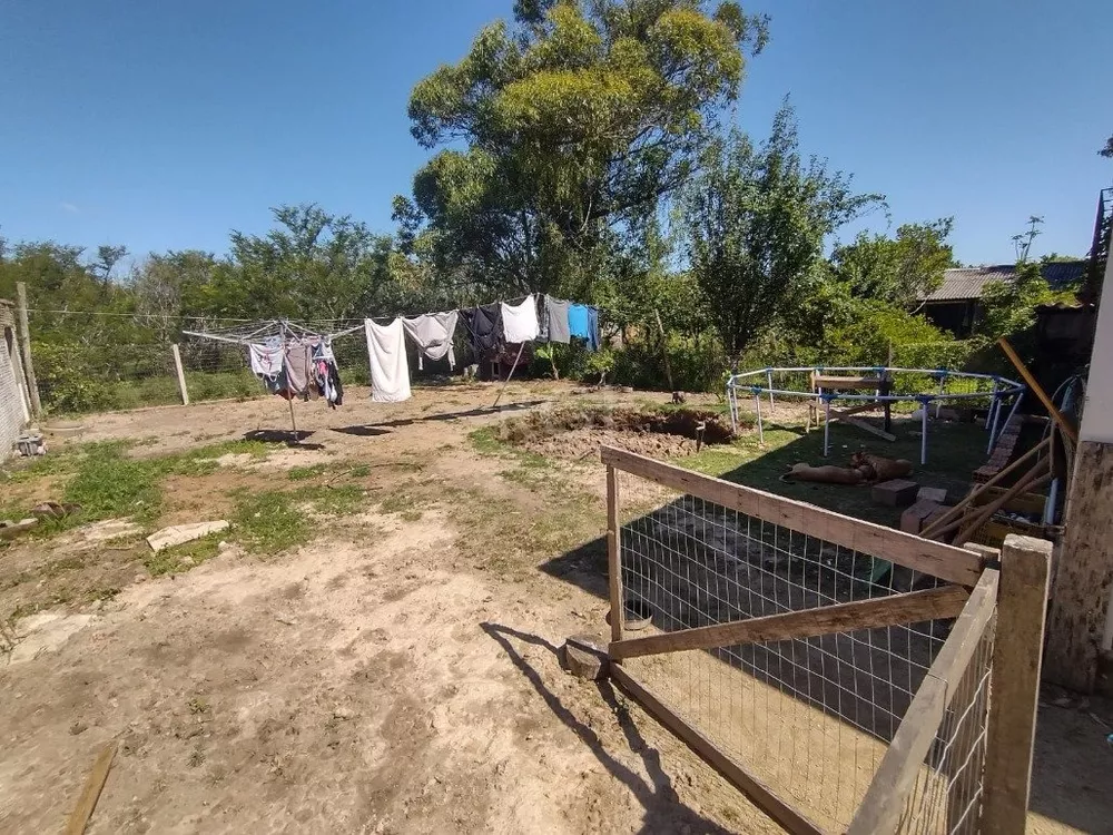 Casa à venda com 2 quartos, 201m² - Foto 3