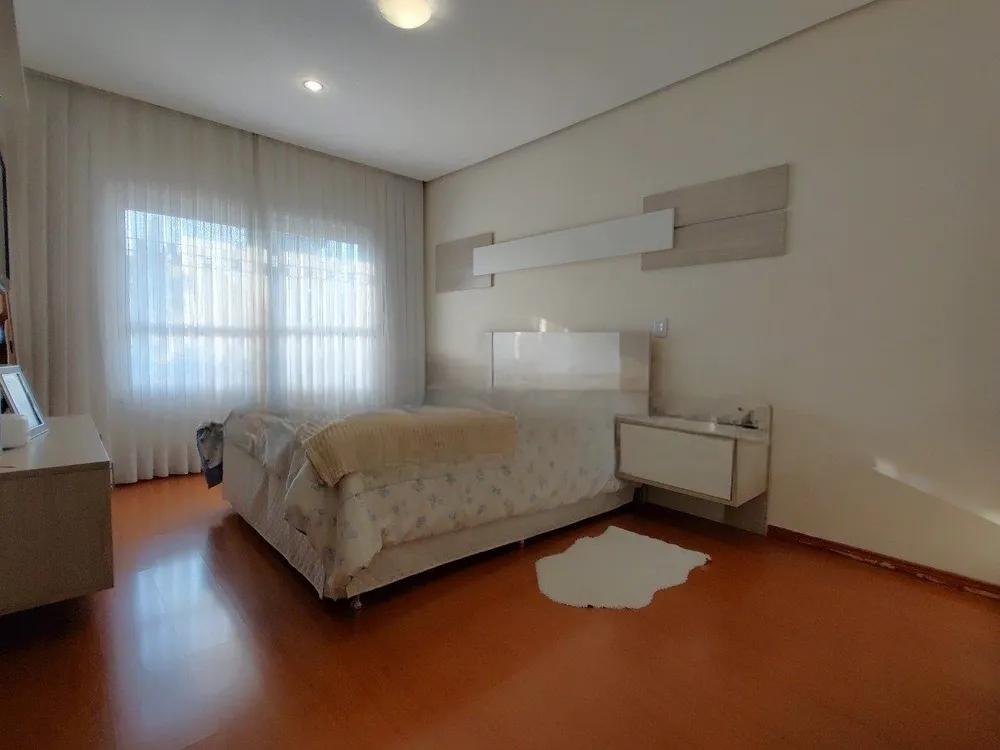 Casa, 3 quartos, 273 m² - Foto 12