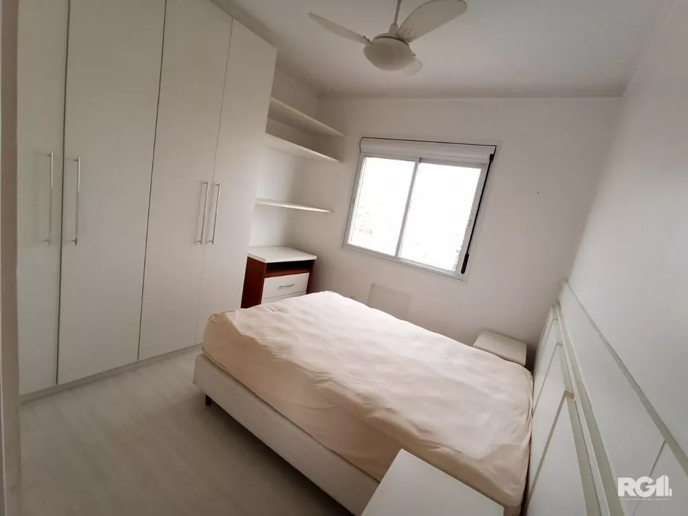 Apartamento à venda com 2 quartos, 62m² - Foto 1