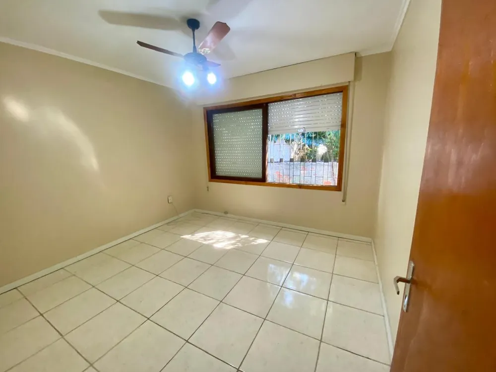 Casa, 4 quartos, 219 m² - Foto 1