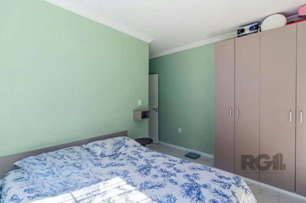 Casa à venda com 4 quartos, 200m² - Foto 7
