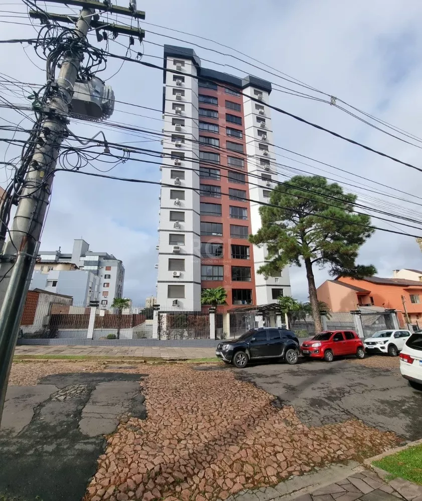 Apartamento à venda com 3 quartos, 137m² - Foto 1