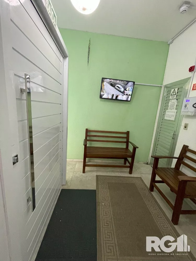 Apartamento à venda com 3 quartos, 85m² - Foto 3