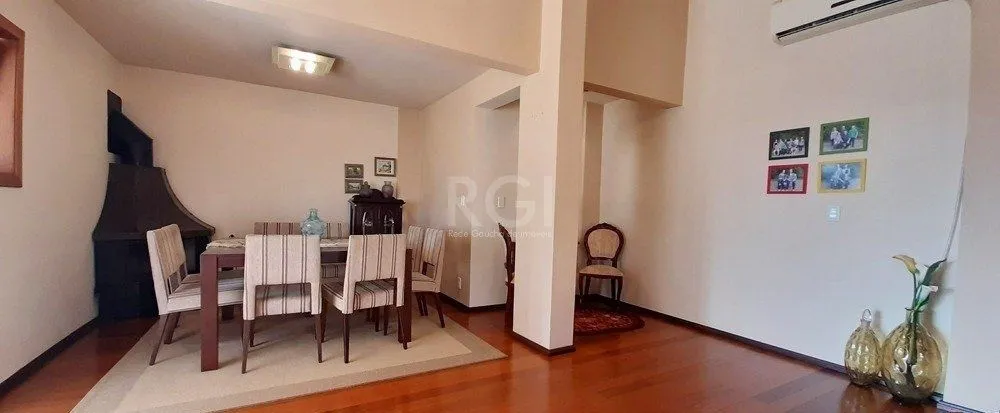 Casa, 4 quartos, 290 m² - Foto 1