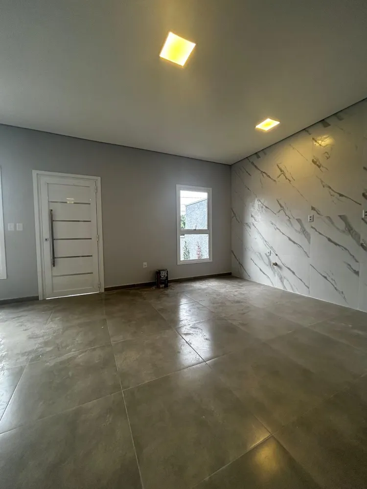 Casa, 3 quartos, 98 m² - Foto 1