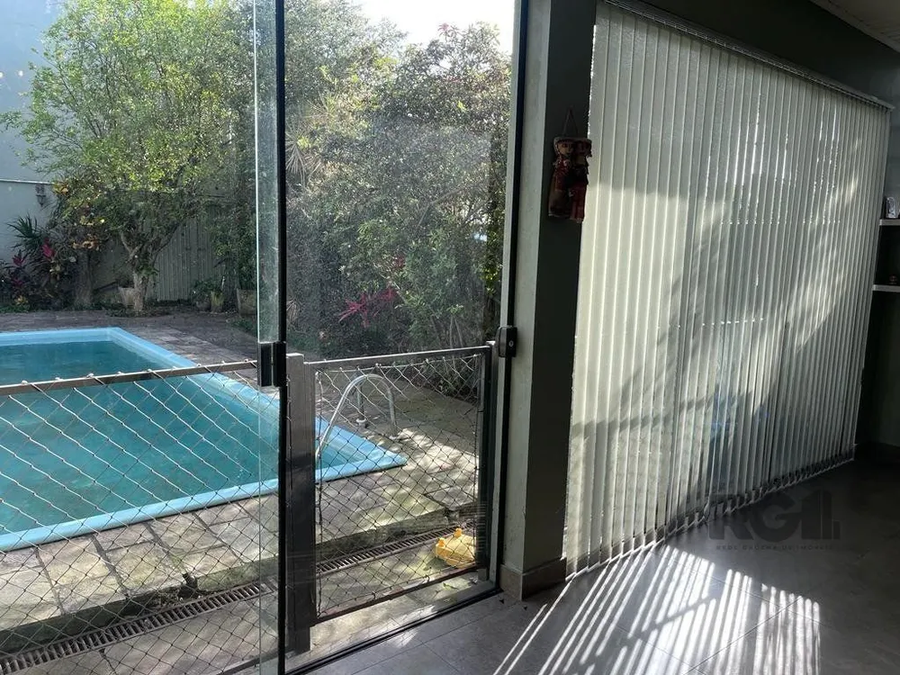 Casa, 5 quartos, 299 m² - Foto 3