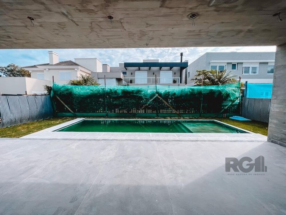 Casa de Condomínio à venda com 5 quartos, 338m² - Foto 3