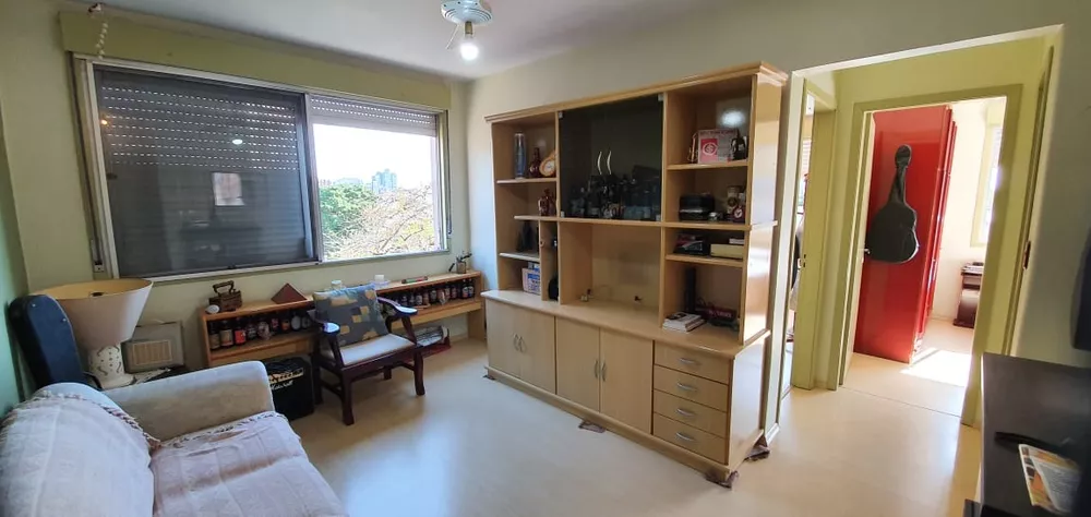 Apartamento à venda com 2 quartos, 70m² - Foto 1