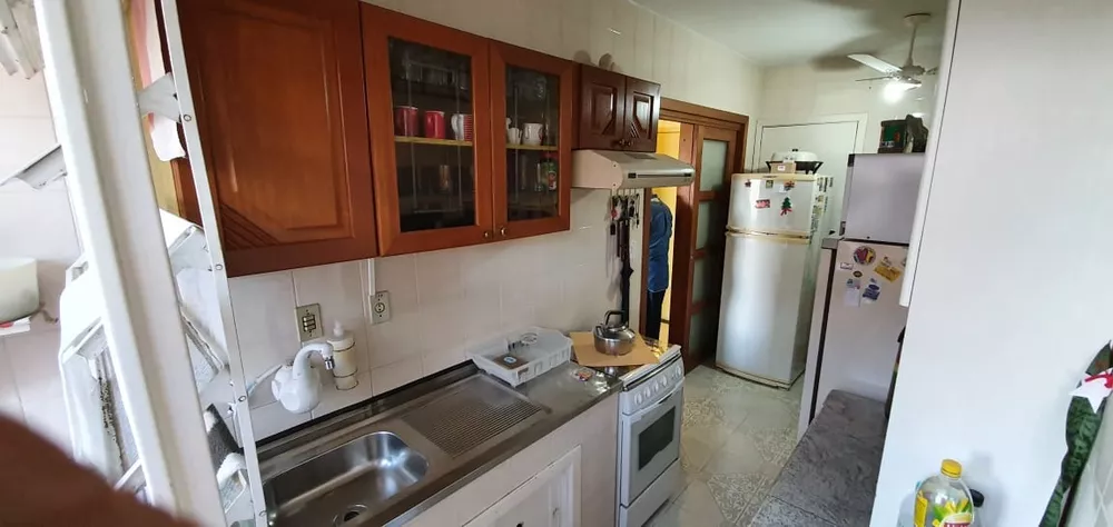 Apartamento à venda com 2 quartos, 70m² - Foto 4