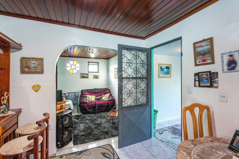 Casa à venda com 3 quartos, 92m² - Foto 2