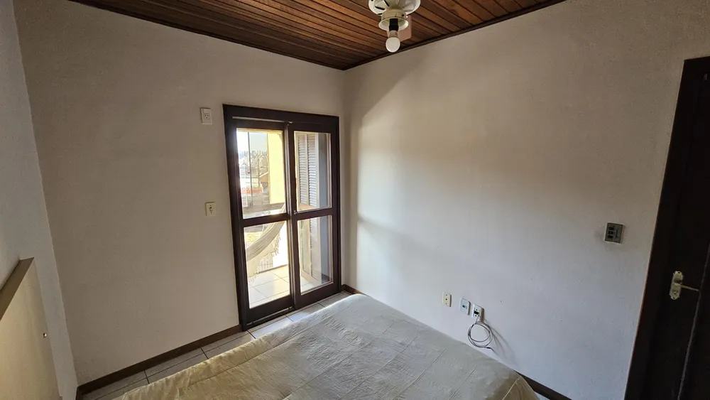 Casa, 4 quartos, 168 m² - Foto 2