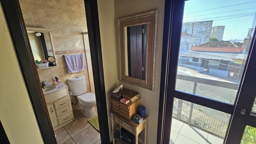 Casa, 4 quartos, 168 m² - Foto 1