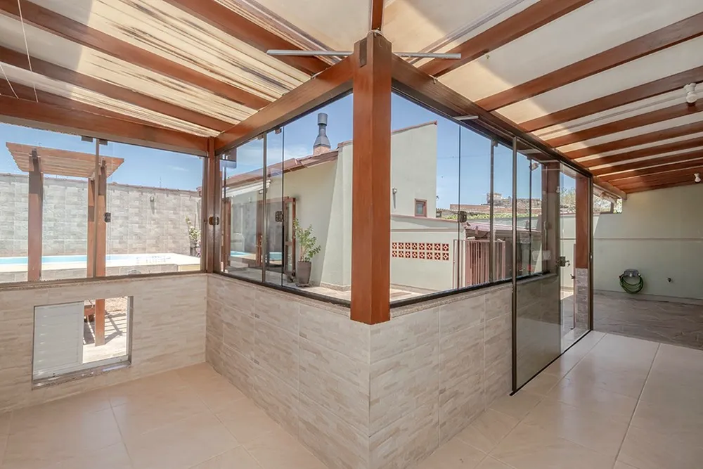 Casa, 4 quartos, 339 m² - Foto 4