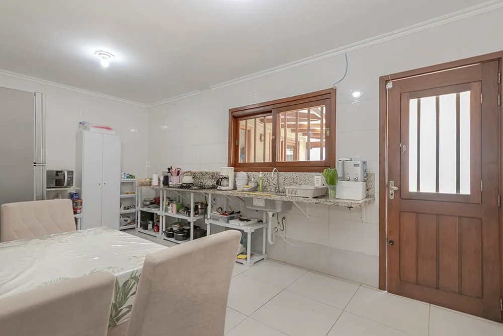Casa, 4 quartos, 339 m² - Foto 2