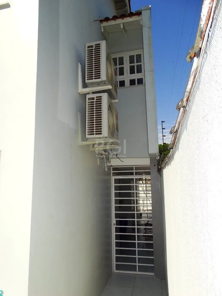 Casa, 3 quartos, 245 m² - Foto 3