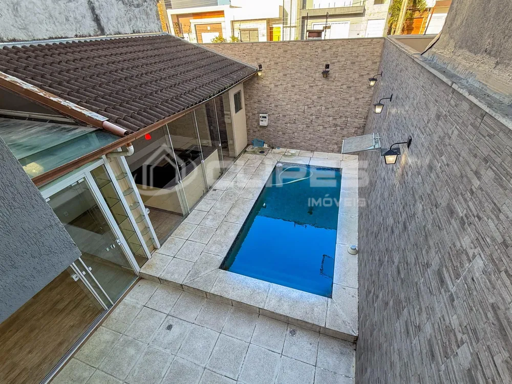 Sobrado, 3 quartos, 141 m² - Foto 1