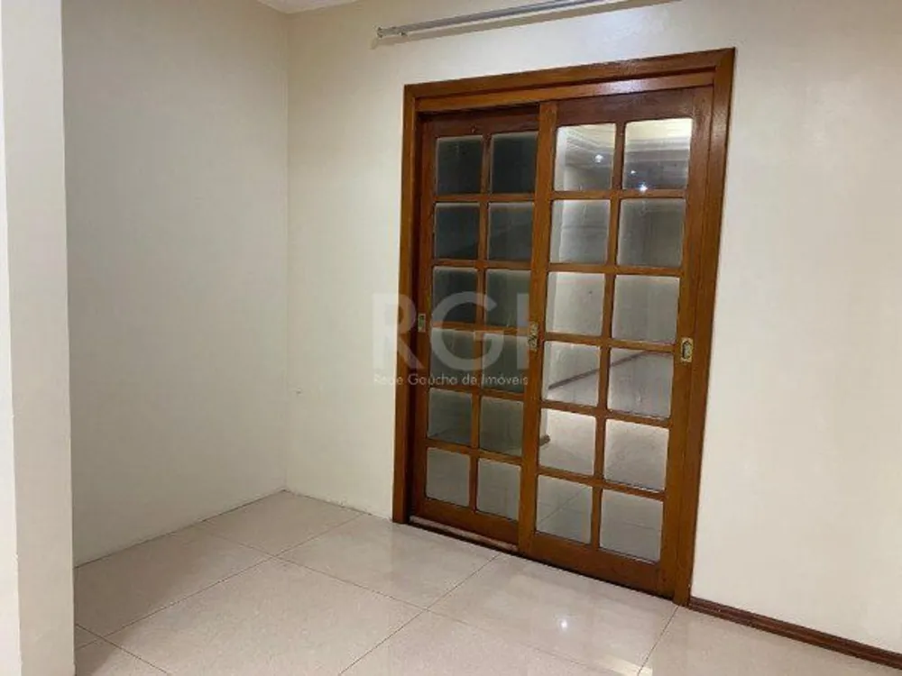 Casa, 3 quartos, 284 m² - Foto 1