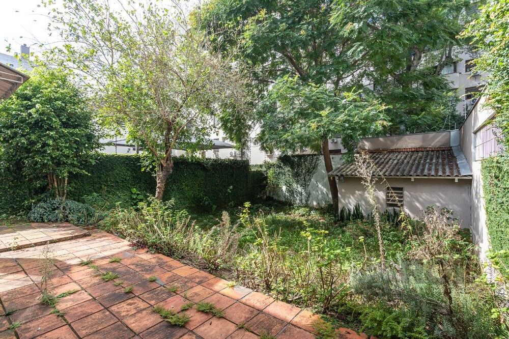 Casa à venda com 3 quartos, 208m² - Foto 4