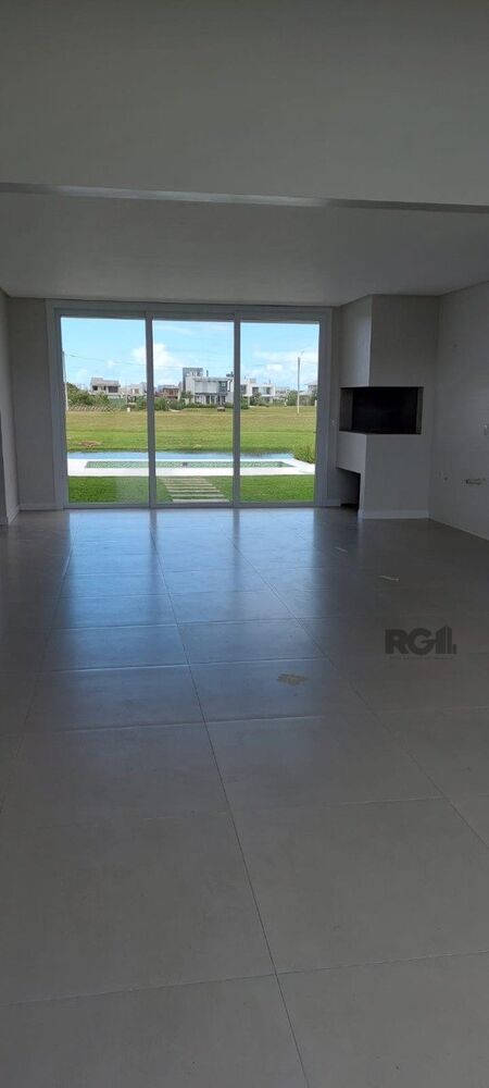 Casa de Condomínio à venda com 3 quartos, 185m² - Foto 3