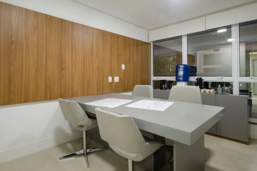 Cobertura, 3 quartos, 208 m² - Foto 2