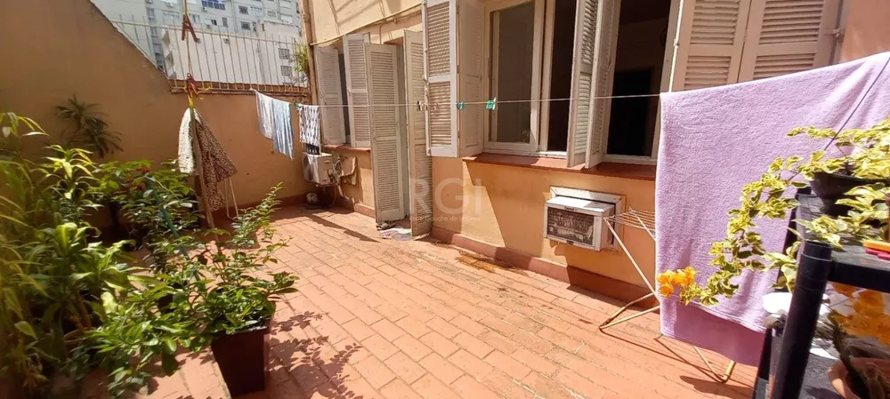 Apartamento à venda com 3 quartos, 103m² - Foto 3