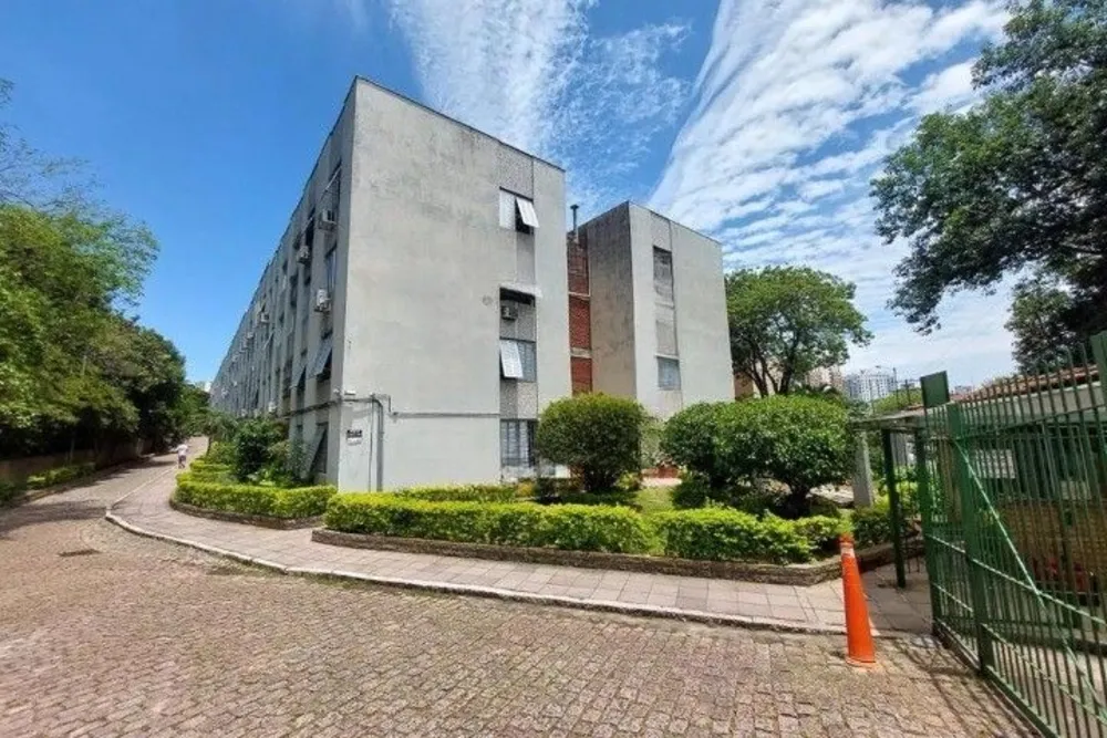 Casa, 2 quartos, 219 m² - Foto 1