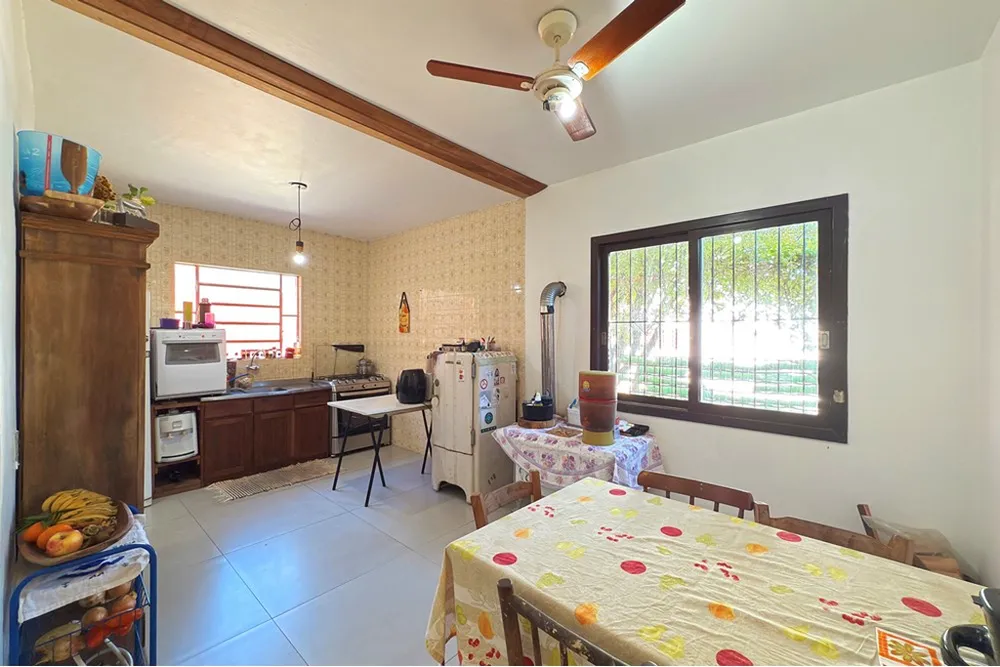 Casa, 3 quartos, 156 m² - Foto 1