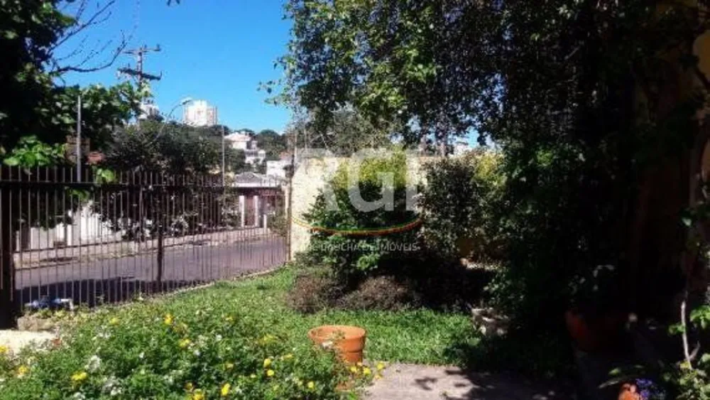 Casa, 4 quartos, 206 m² - Foto 2