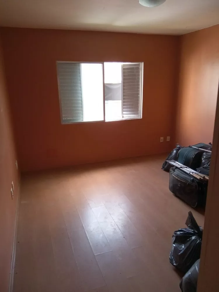 Apartamento à venda com 2 quartos, 47m² - Foto 2