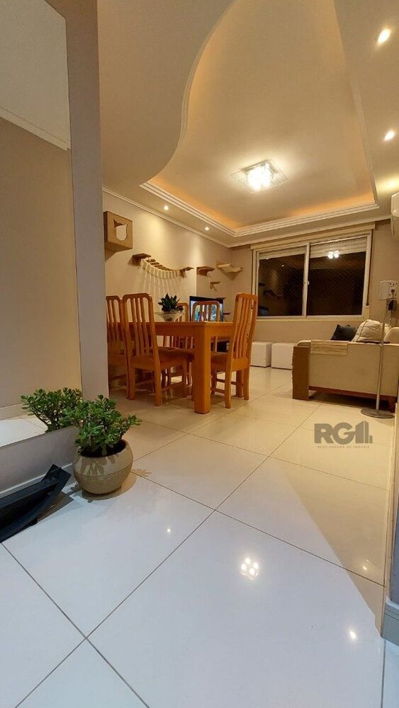 Apartamento à venda com 2 quartos, 62m² - Foto 2