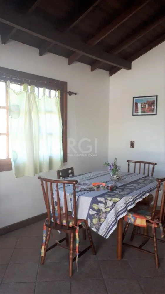 Casa, 3 quartos, 166 m² - Foto 1