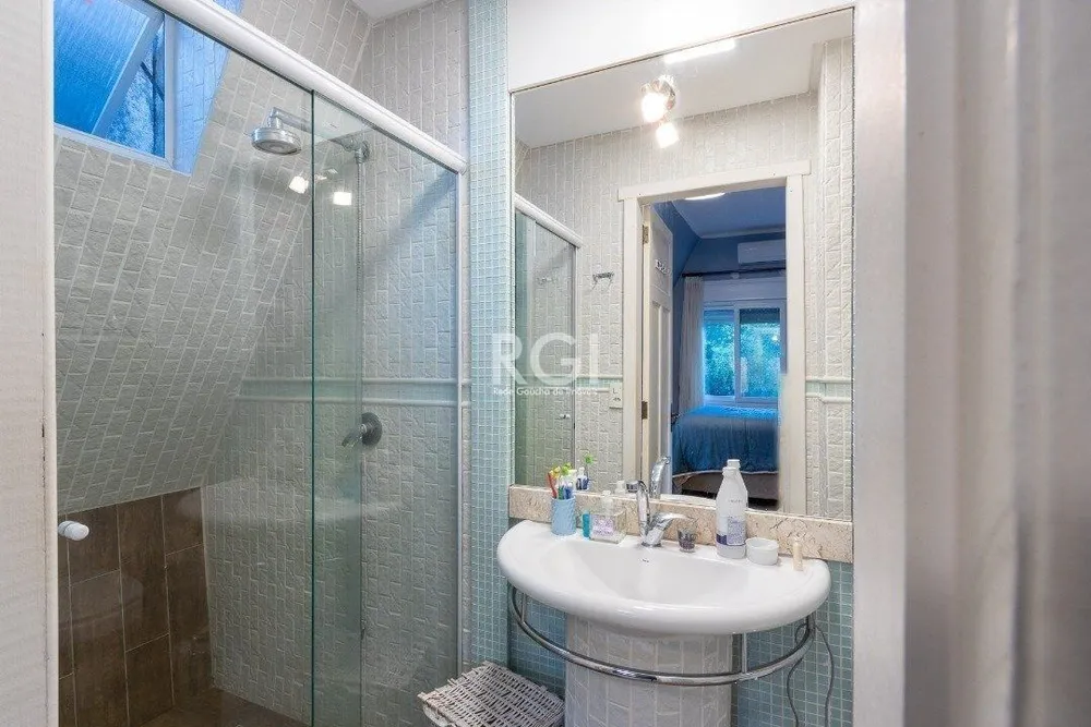 Casa, 3 quartos, 201 m² - Foto 1
