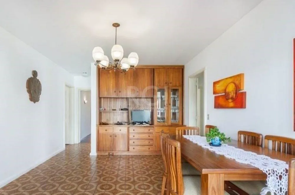 Casa, 4 quartos, 328 m² - Foto 1