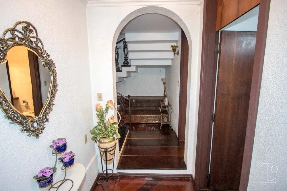 Casa, 3 quartos, 325 m² - Foto 1