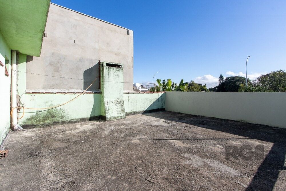 Casa à venda com 3 quartos, 289m² - Foto 6