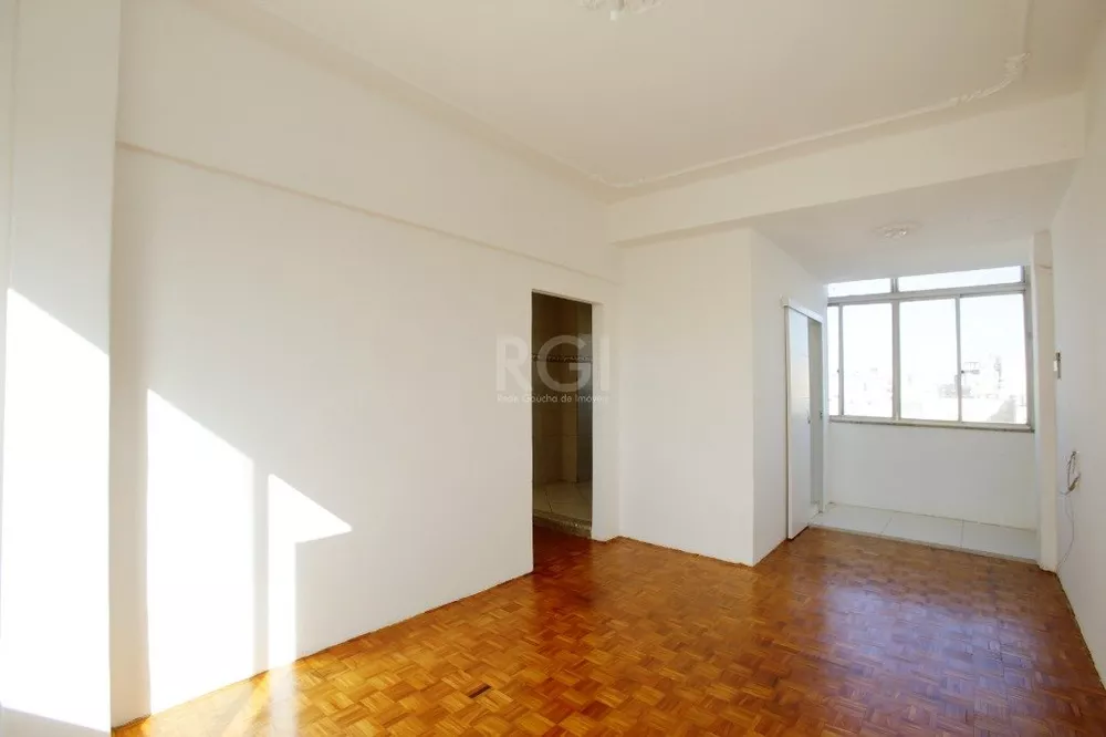 Apartamento à venda com 3 quartos, 74m² - Foto 1