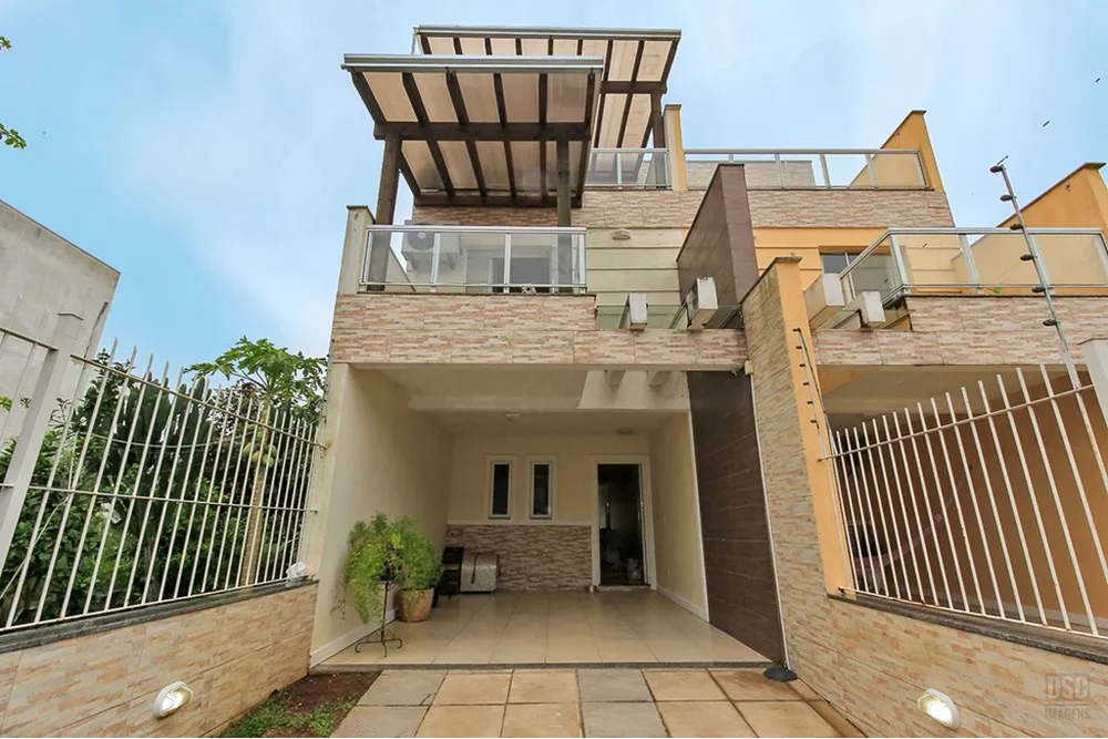 Casa, 3 quartos, 166 m² - Foto 1