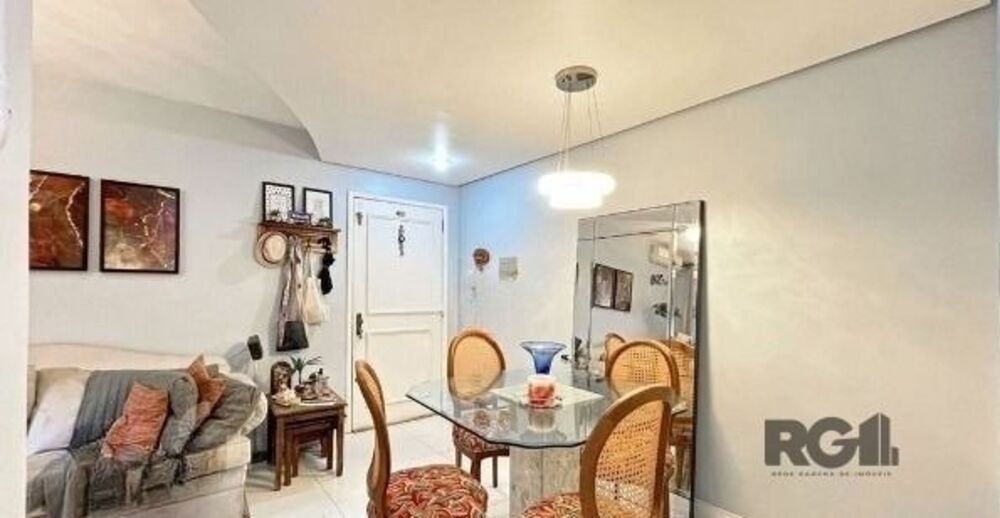 Apartamento à venda com 2 quartos, 62m² - Foto 3