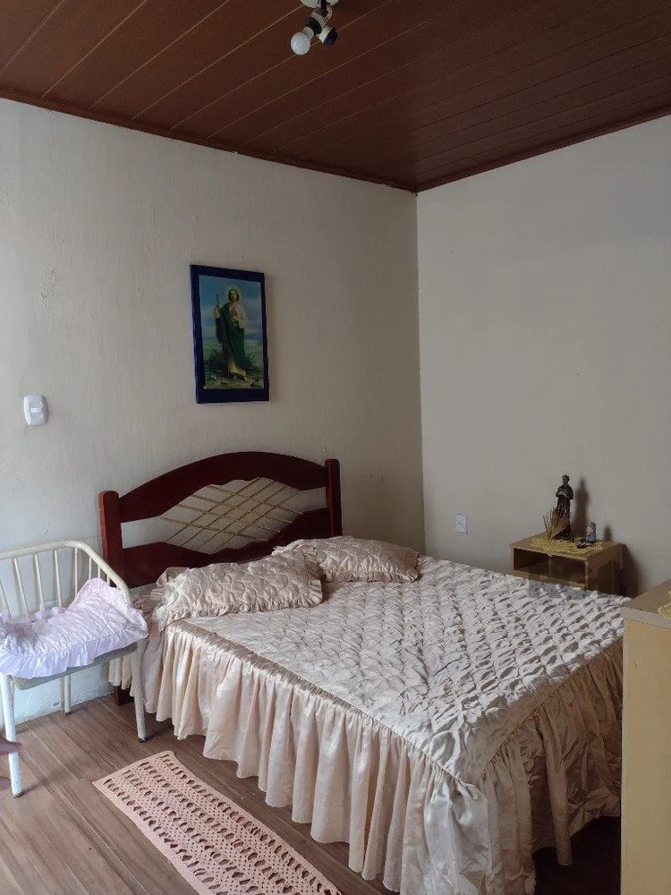 Casa, 3 quartos, 179 m² - Foto 1