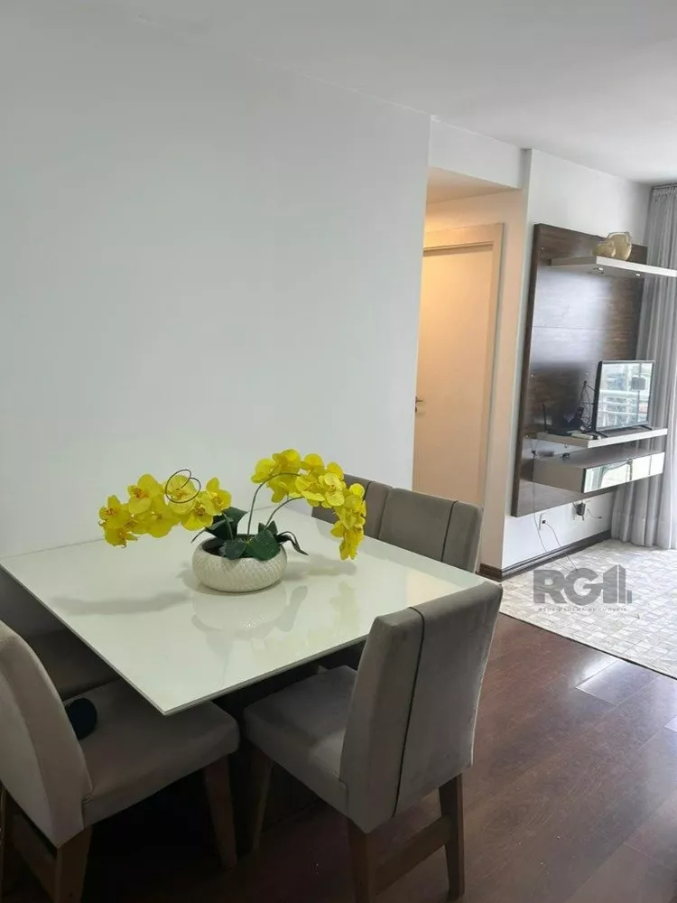 Apartamento à venda com 2 quartos, 61m² - Foto 4