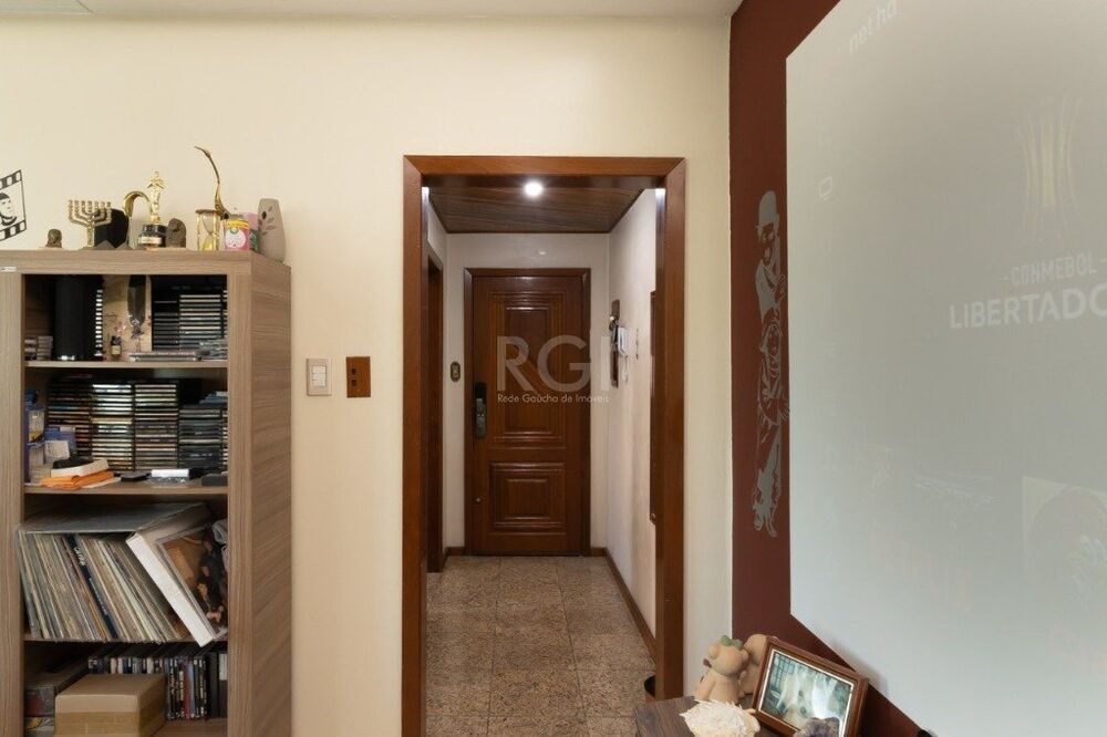 Apartamento à venda com 2 quartos, 114m² - Foto 2