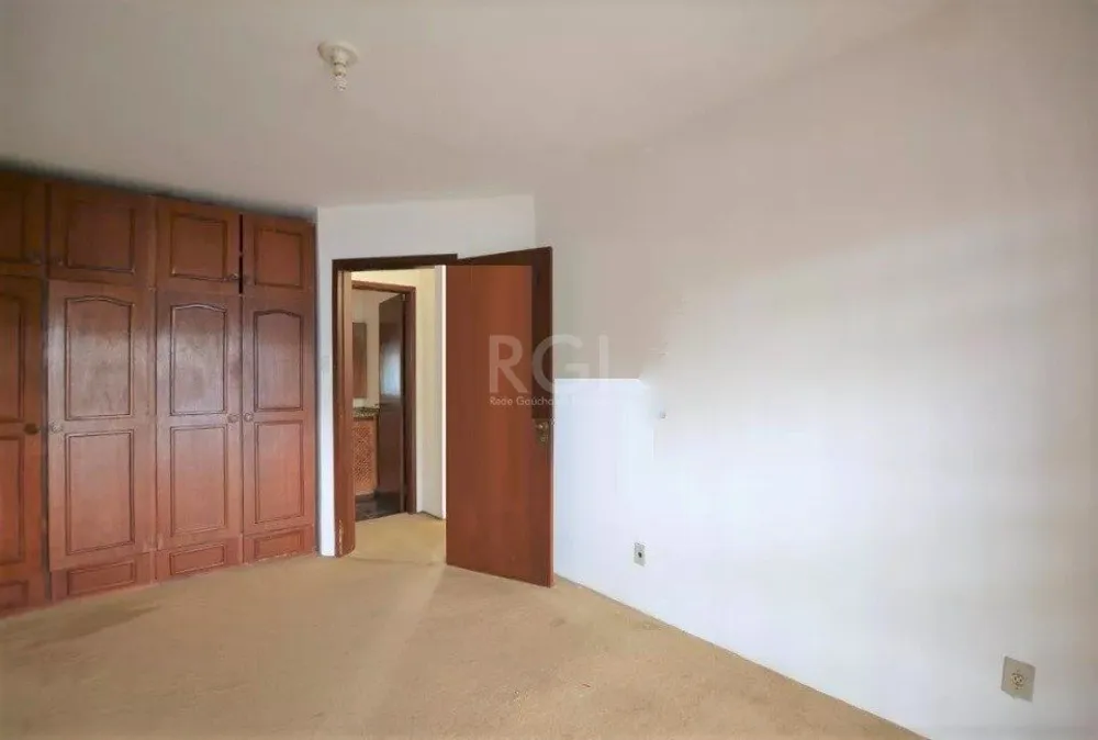 Casa, 4 quartos, 268 m² - Foto 1
