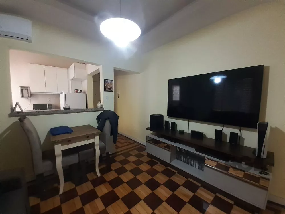 Apartamento à venda com 1 quarto, 42m² - Foto 1