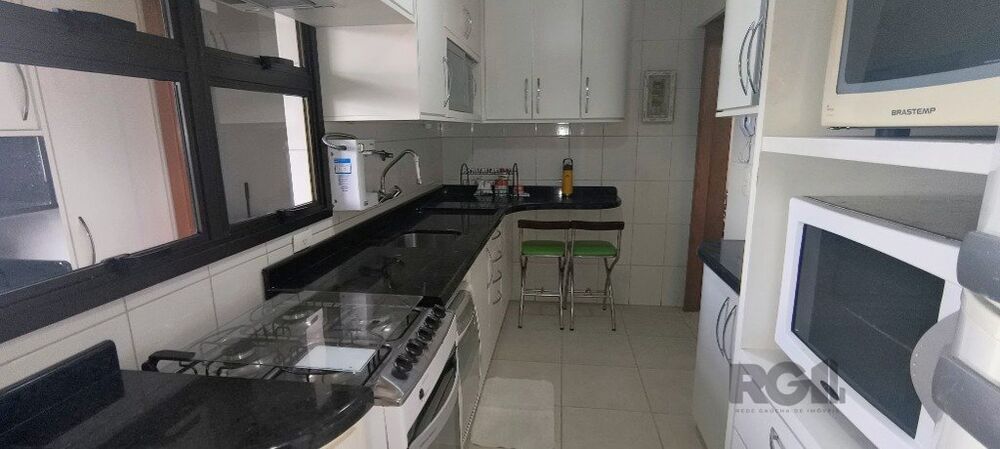 Apartamento à venda com 3 quartos, 102m² - Foto 2