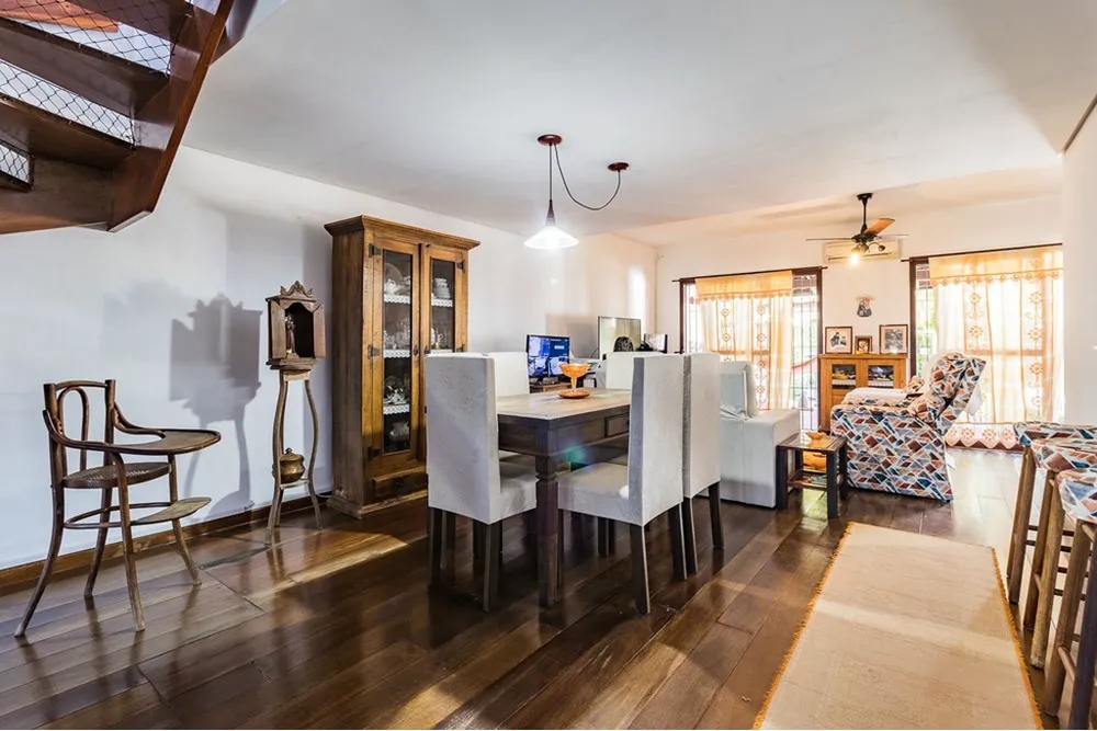 Casa, 3 quartos, 236 m² - Foto 9